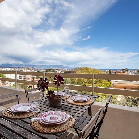 Agréable appartement avec vue mer et Parking Antibes Esterno foto